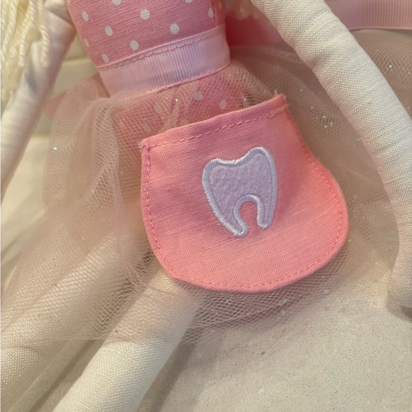 POTTERY BARN KIDS Tooth Fairy Tooth Holder - Picture 2 of 7